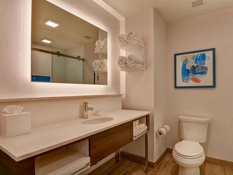 Hampton Inn Chula Vista Eastlake Exterior photo